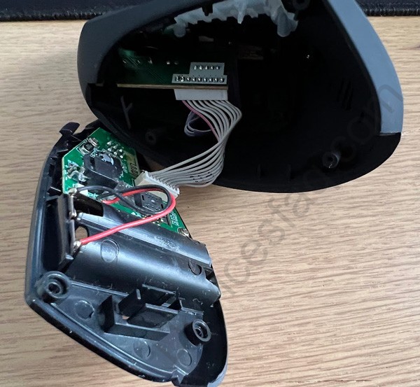 Vertical mouse interior