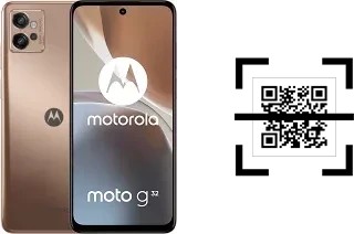 How to read QR codes on a Motorola Moto G32?