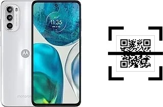 How to read QR codes on a Motorola Moto G52?