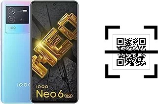 How to read QR codes on a vivo iQOO Neo 6?