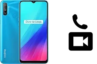 Making video calls with a Realme C3 (3 cameras)