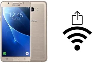 How to generate a QR code with the Wi-Fi password on a Samsung Galaxy J7 (2016)