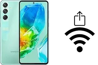 How to generate a QR code with the Wi-Fi password on a Samsung Galaxy M55s